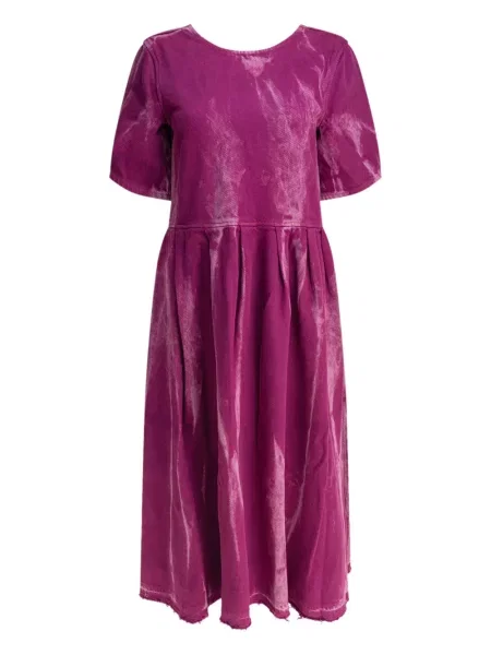 Rochie midi Ganni cu cataramă plisată până la genunchi roz