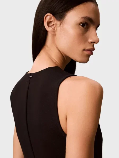 Расклешенное платье Calvin Klein черное