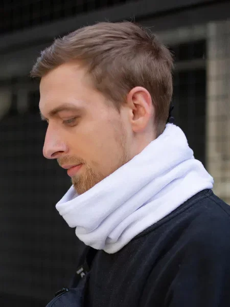 Without Шапка/шарф білий