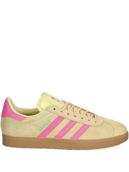 Маратонки Adidas Terrex с връзки на райета с дантела червено