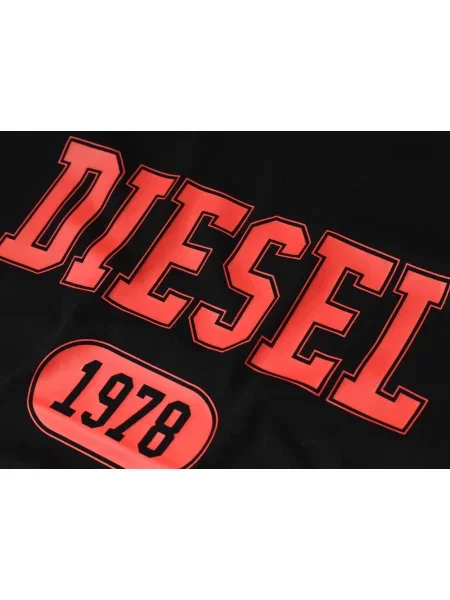 Tricou Diesel negru