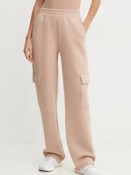Guess spodnie dresowe CECILIA beżowe