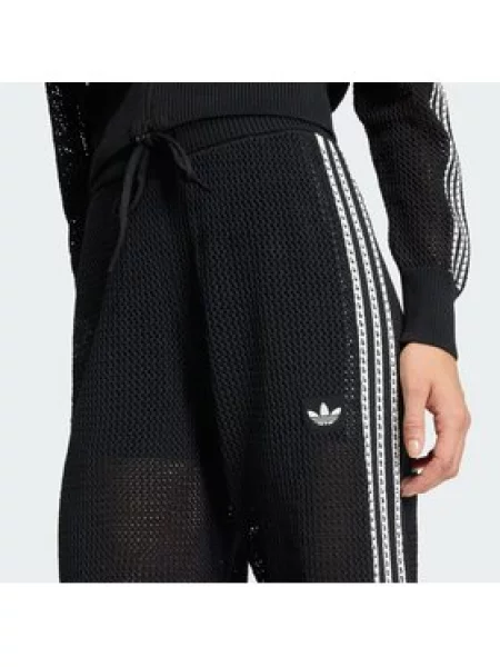 Adidas Pletene hlače Knitted Crochet Firebird črna