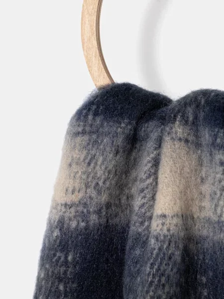 Šal Pepe Jeans mornarsko modra