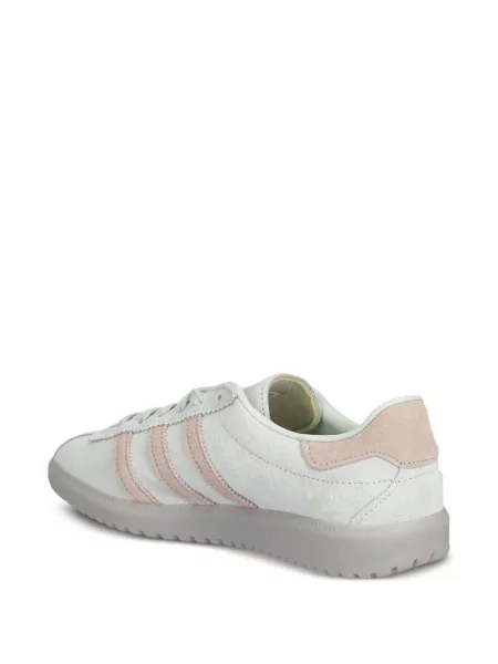 Prugaste bermuda kratke hlače Adidas s vezicama s čipkom smeđa