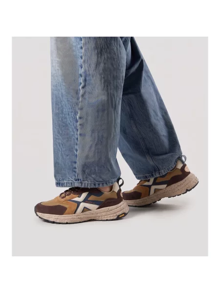 Sneakersy Alexander Smith zamszowe