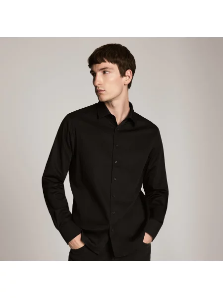 Reserved Košile slim fit s vysokým podílem bavlny černý