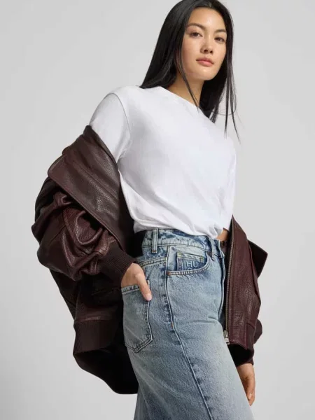 Jeansy o kroju prostym z czystej Model Hugo