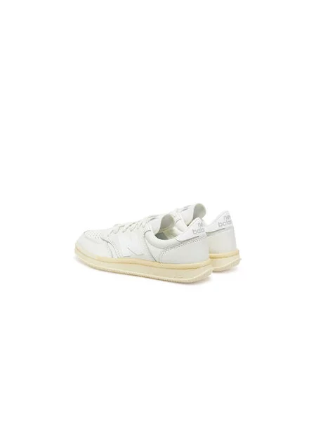 Sneakersy New Balance biela