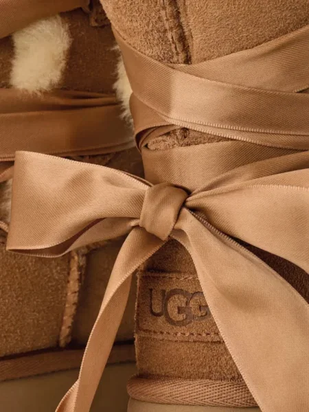 Botine Ugg maro