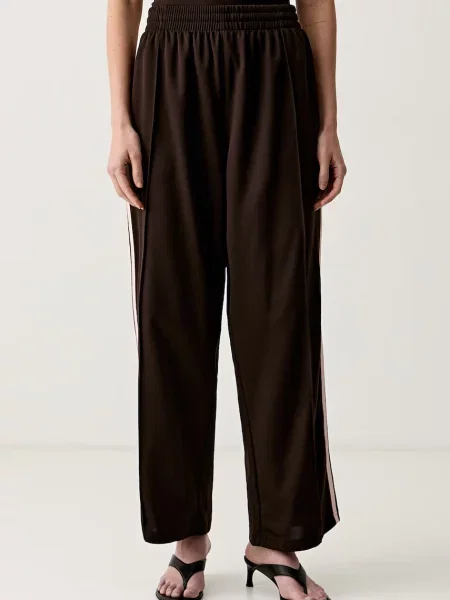 Adidas Originals OS TP spodnie dresowe brązowe