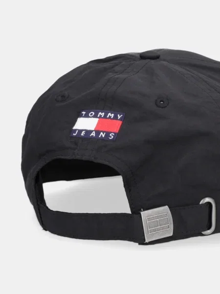 Kšiltovka Tommy Jeans černá