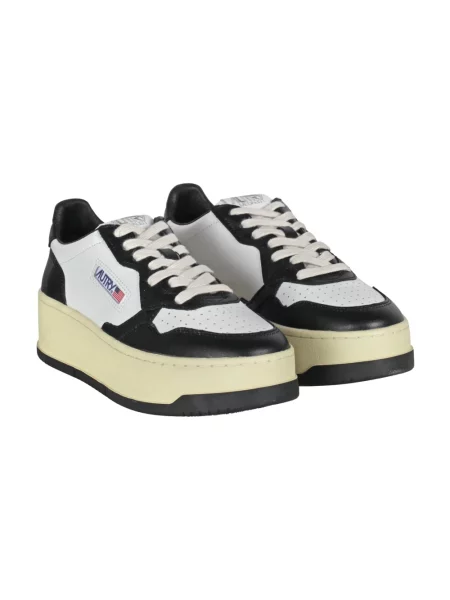 Sneakersy Autry skórzane na platformie białe
