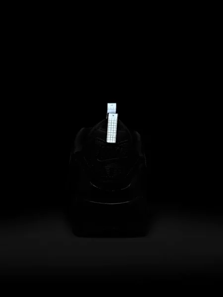 Кроссовки Nike Sportswear