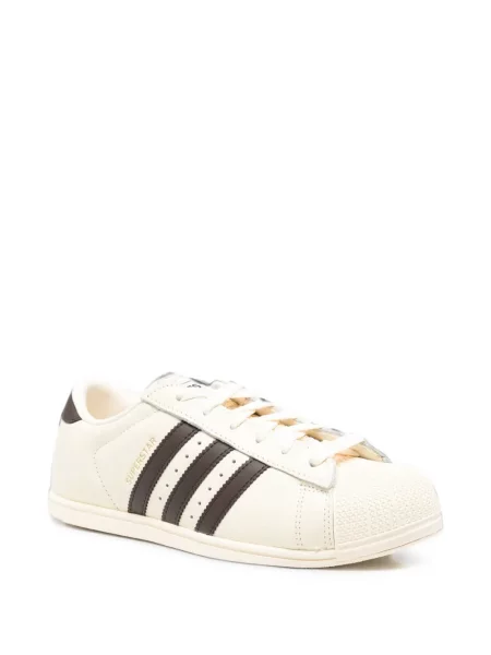 Sneakerși Adidas Adizero din piele zdrențuiți maro