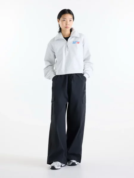 Свитер New Balance белый
