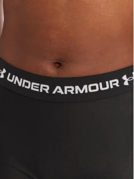 Under Armour Sportiniai šortai HeatGear® juoda