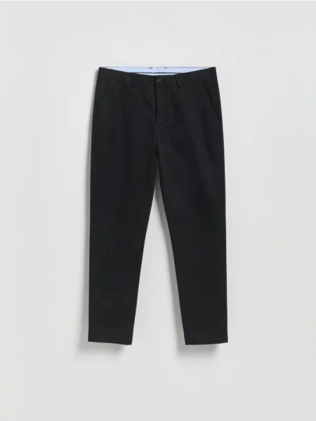 Reserved Pantaloni chino slim fit negru