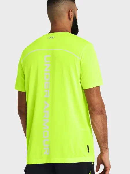 Бесшовная спортивная футболка Under Armour желтая