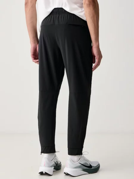 Férfi nadrág Nike Unlimited black/black/black. Méret: S fekete