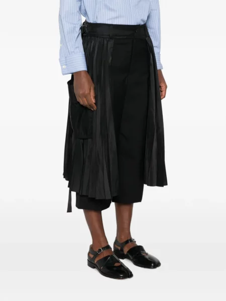 Decupat pantaloni Sacai negru
