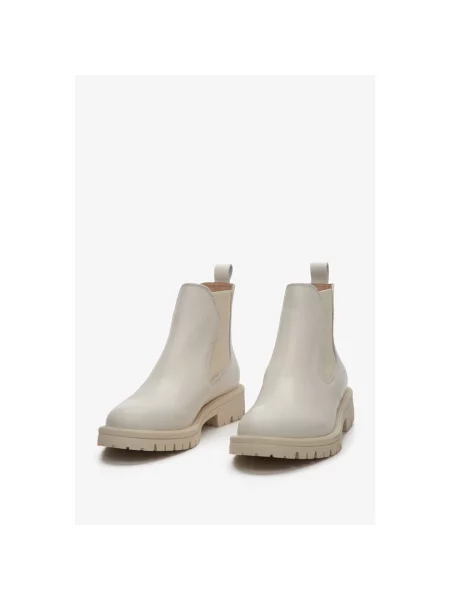 Ботинки челси Estro белые
