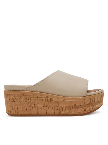 Шлепанцы Fitflop бежевые