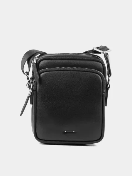 Кожаная сумка через плечо Leberdes черная