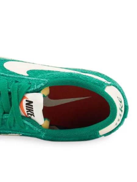 Παντοφλες Nike λευκό
