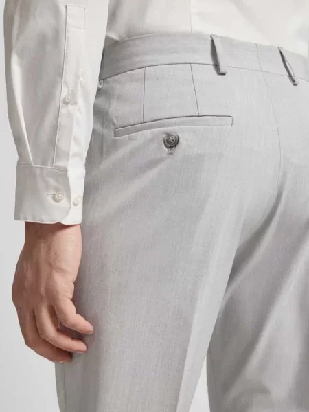 Spodnie garniturowe w kroju slim fit z zapięciem na guzik i błyskawiczny Selected