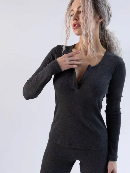 Женский джемпер сірий