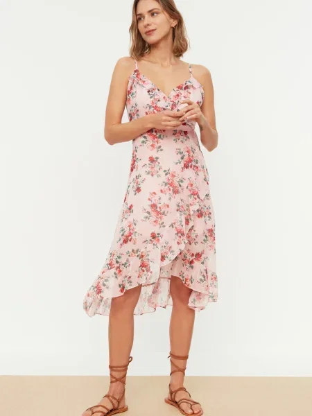 Rochie de cocktail Trendyol roz