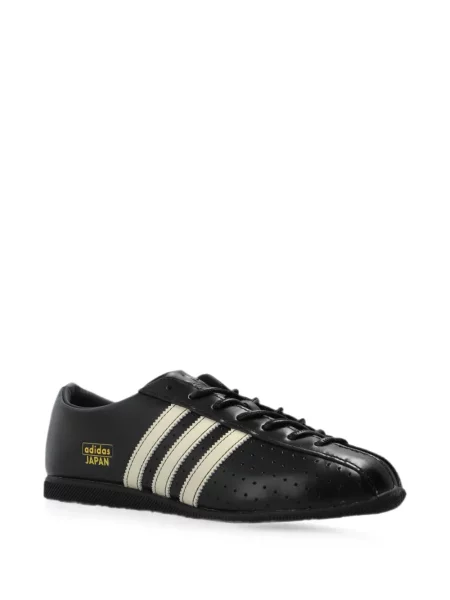 Decupat tricou Adidas cu imagine alergare gri