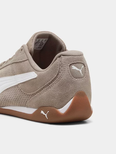 Повседневные кроссовки Puma бежевые