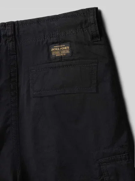 Szorty o kroju regular fit z naszywką z logo model Cole' Jack & Jones czarne