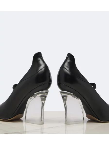 Pantofi cu toc Fendi din piele cu pană negru