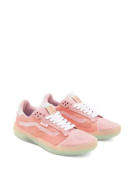 Sneakerși Vans cu perforații roz