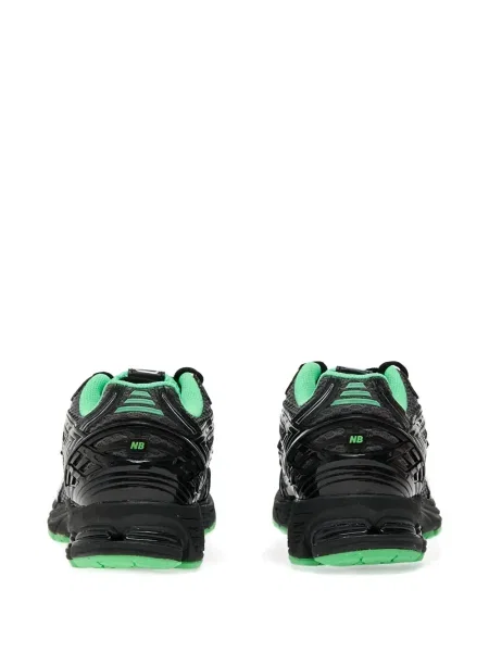 Велурени маратонки New Balance 530 с висока талия с принт сиво