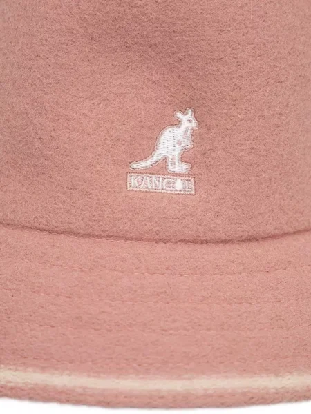 Căciulă Kangol cu autograf roz