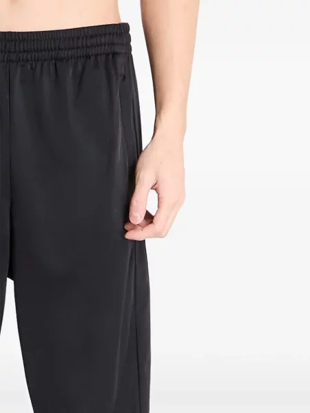 Бягане шорти Adidas на цветя корсет черно