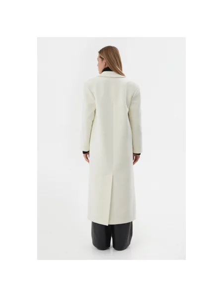 Классическое пальто Estro белое