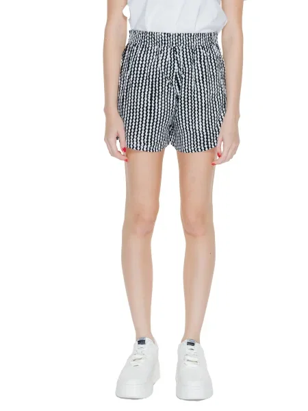 Szorty Only w geometryczne wzory czarne