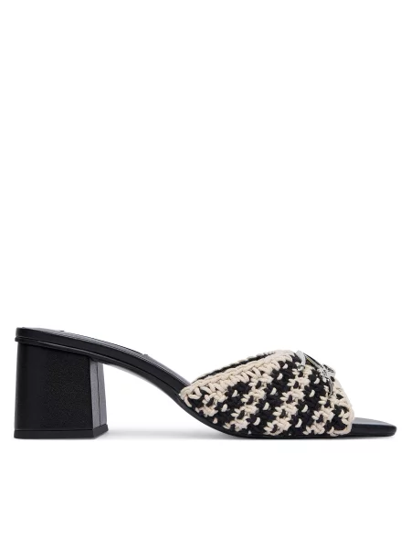 Шлепанцы Karl Lagerfeld черные