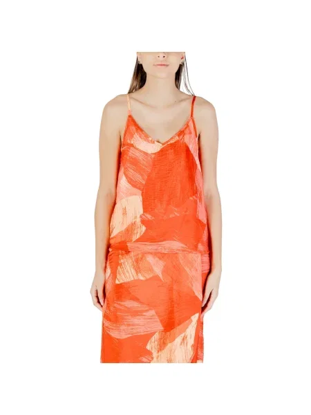 Maiou Vila portocaliu