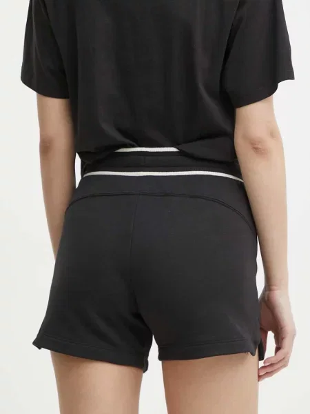 Шорты Puma черные