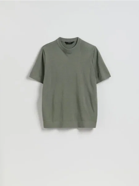 Reserved Pulover cu mâneci scurte verde-pal verde