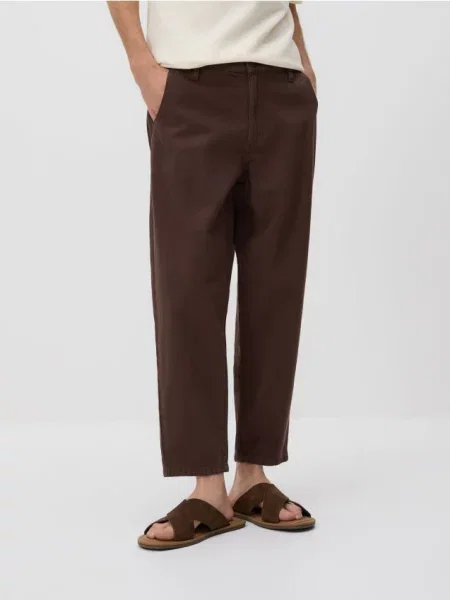 Reserved Джинси фасону джогер коричневий