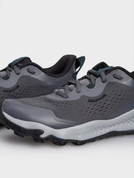 Кросівки для бігу Under Armour сірі