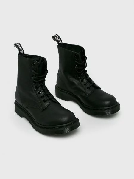 Usnjeni nizki škornji Dr. Martens Pascal MONO črna