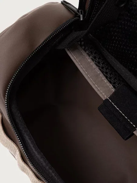 The North Face косметичка Base Camp Travel Canister